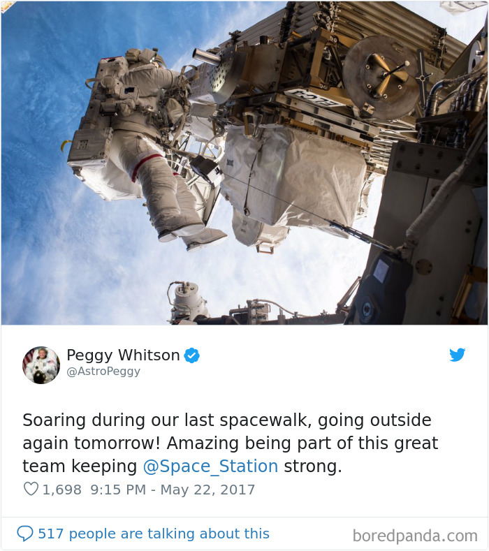 Astronaut Photo Tweet