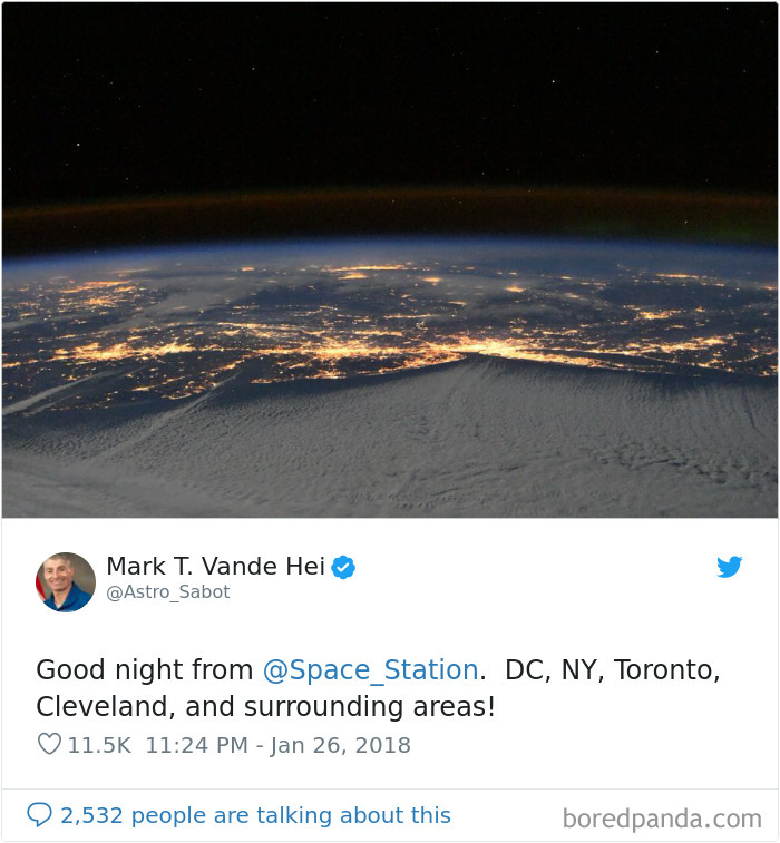 Astronaut Photo Tweet