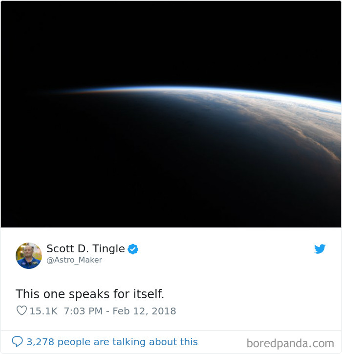 Astronaut Photo Tweet