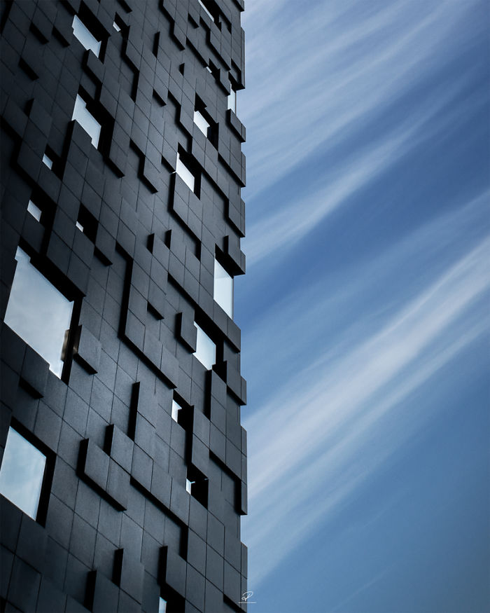 Seduced By The Light - My Addiction To Light And Shadows