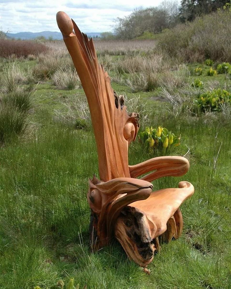 American Artist Creates Art With Reused Wood And The Result Looks Magical