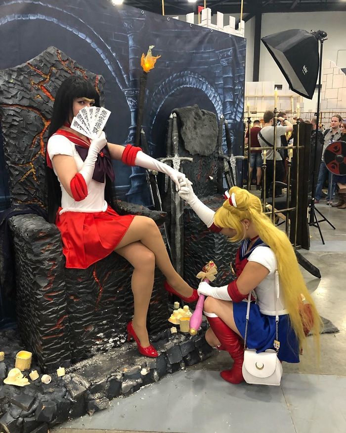 Sailor Mars And Sailor Moon (Sailor Moon)