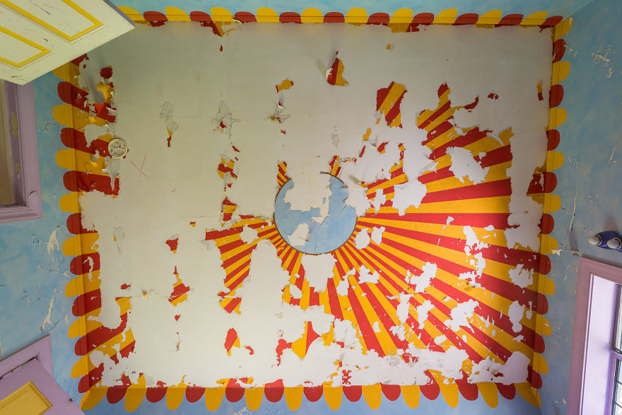 Big Top Circus Ceiling