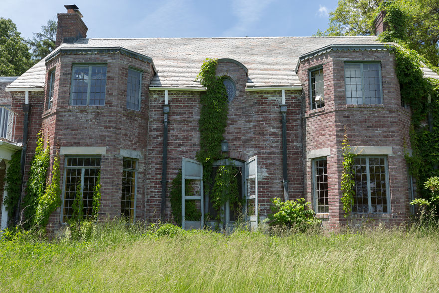 Overgrown Exterior