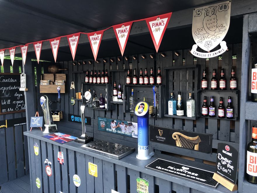 This Pallet Bar In My Backyard Cost Me Only $112 To Make