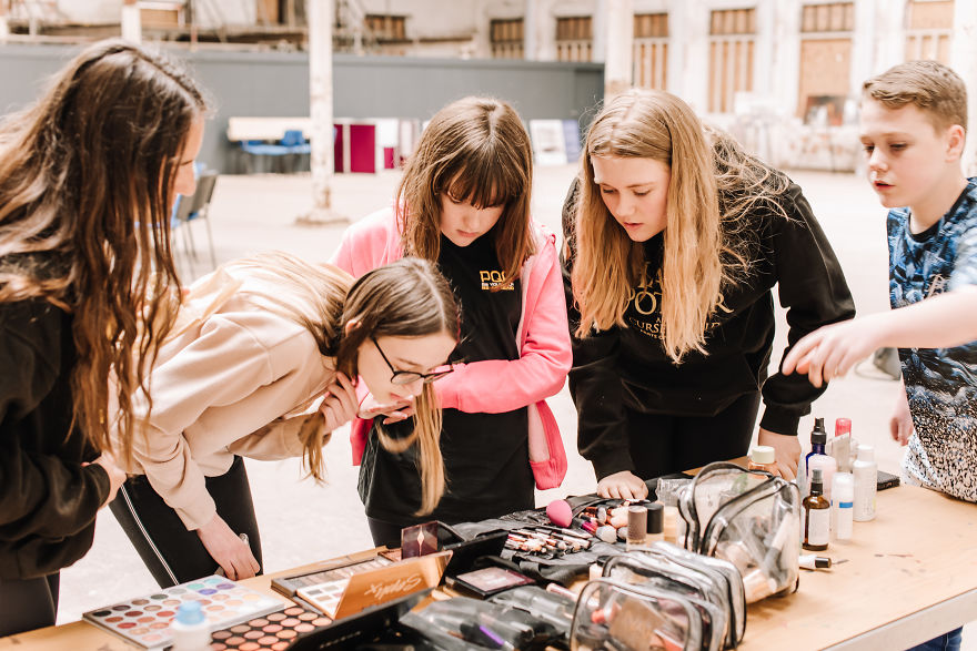 'this Is Me' I Asked Teens To Brave Body Positive Reverse Makeover.