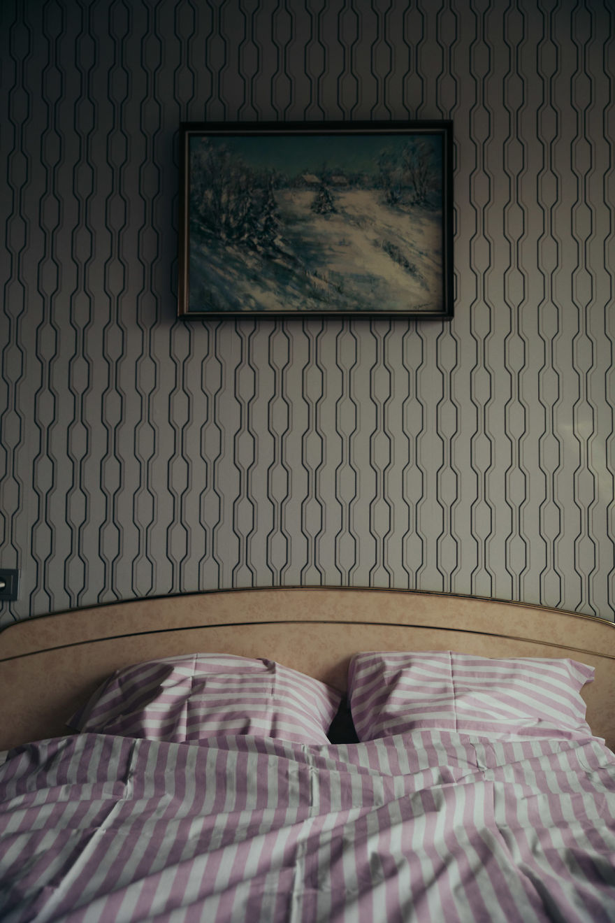 After Watching Chernobyl, My Boyfriend And I Designed Our Apartment In Soviet Style And Listed It In On Airbnb After Watching Chernobyl, My Boyfriend And I Designed Our Apartment In Soviet Style And Listed It In On Airbnb