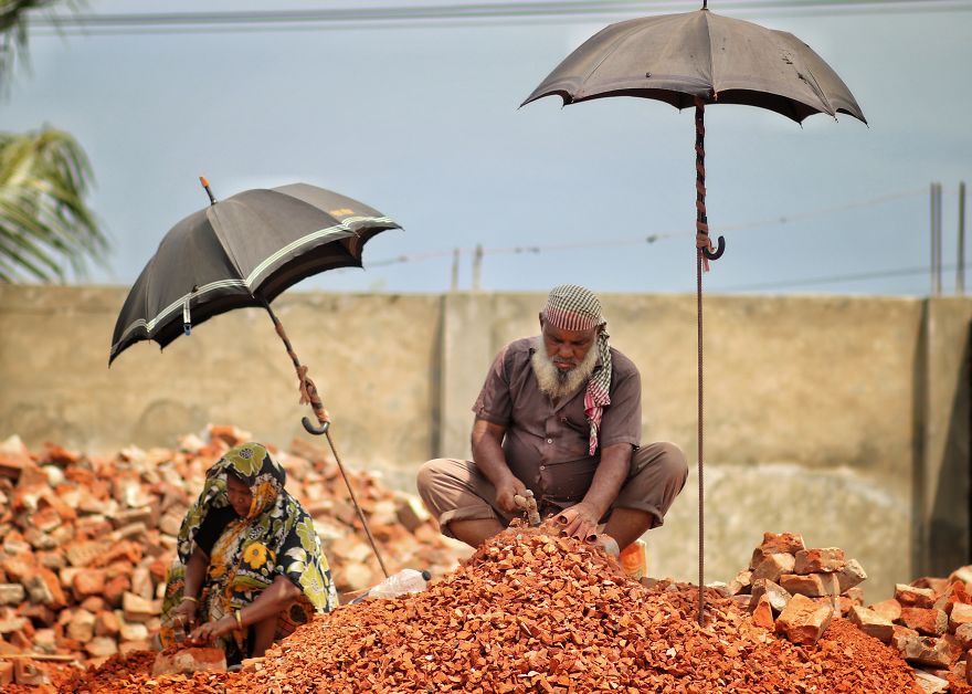 No Different Man And Woman In Work Time