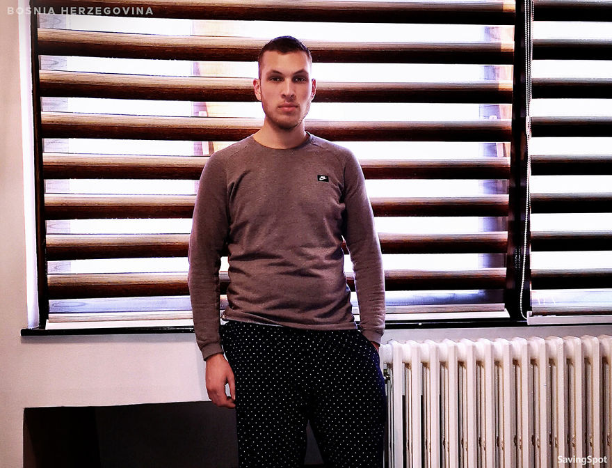 The Comparison Of 16 Wallets From Different People Around The World