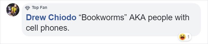 Amazon Is Selling A Beach Lounge Chair That Has A Face Hole For Reading Amazon Is Selling A Beach Lounge Chair That Has A Face Hole For Reading