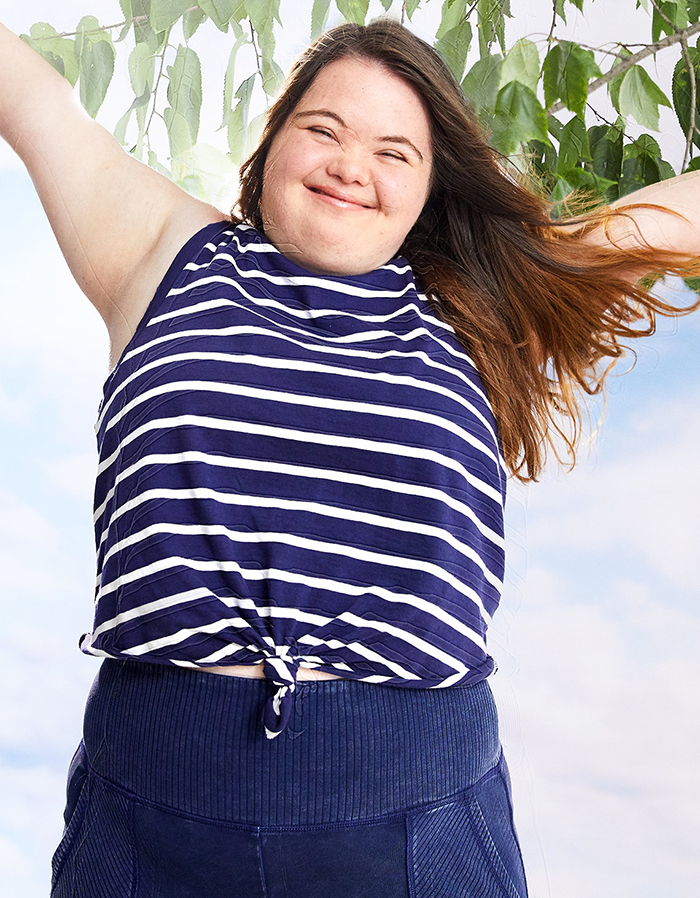 This American Eagle Ad Campaign Features Models With Various Disabilities And Chronic Illnesses