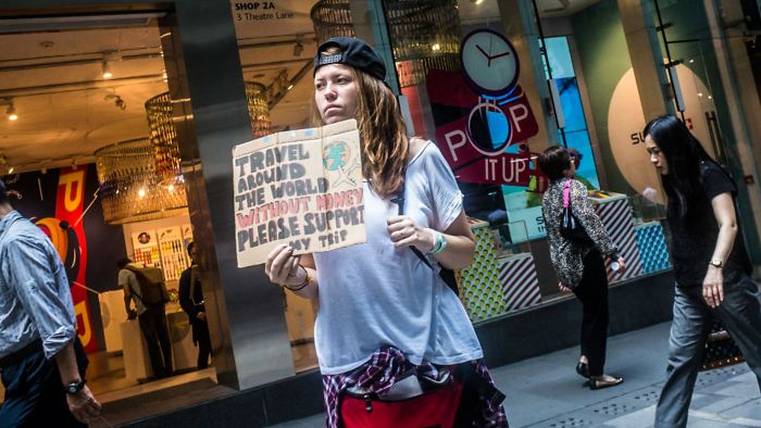 Begpacker In Hong Kong