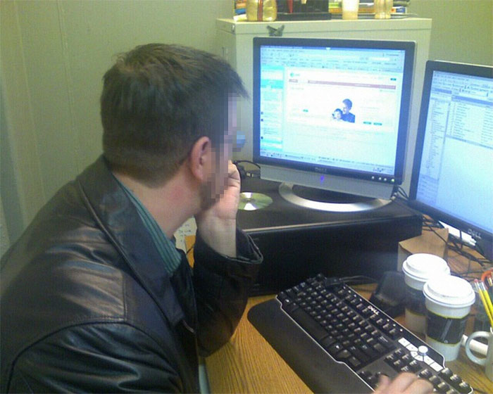 Person Asks How To Respond To Boss That Fired Them Via Email, Gets 9 Creative Answers Person Asks How To Respond To Boss That Fired Them Via Email, Gets 9 Creative Answers