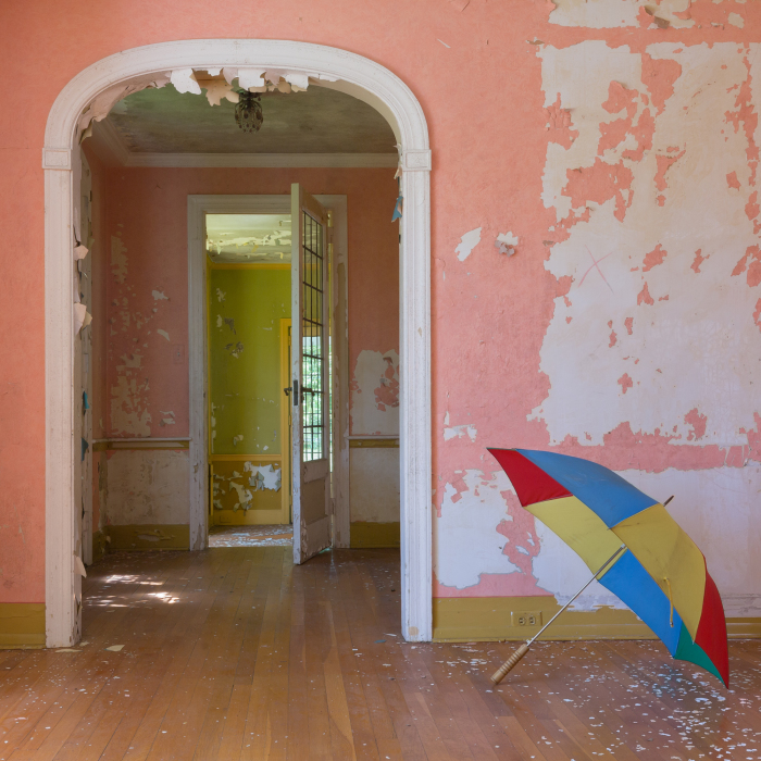 Circus Family’s Crazy Abandoned Mansion