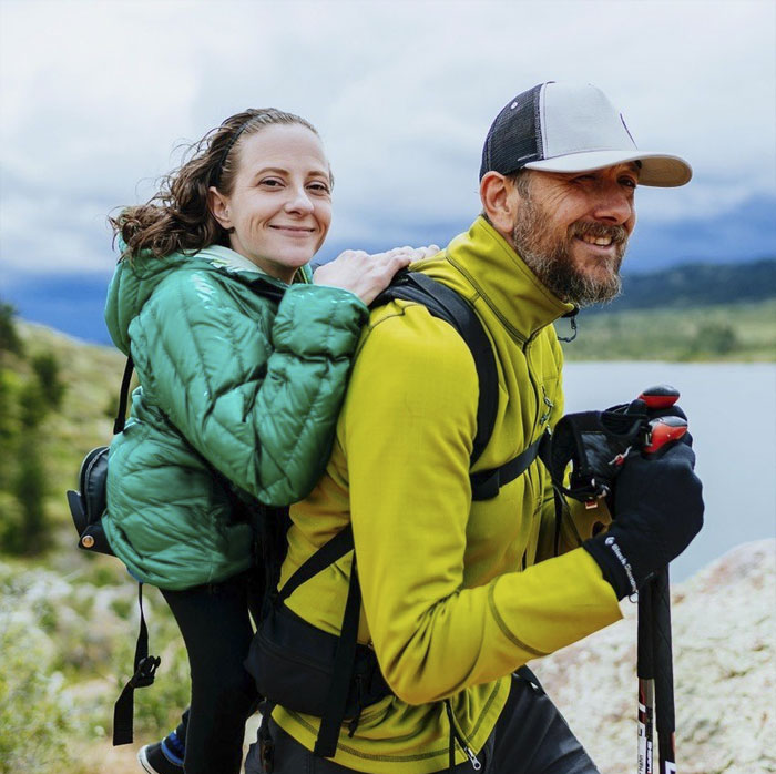 Woman Who Cannot Walk Forms A Duo With A Blind Man So They Could Go Hiking Together: 'He's The Legs, I'm The Eyes'
