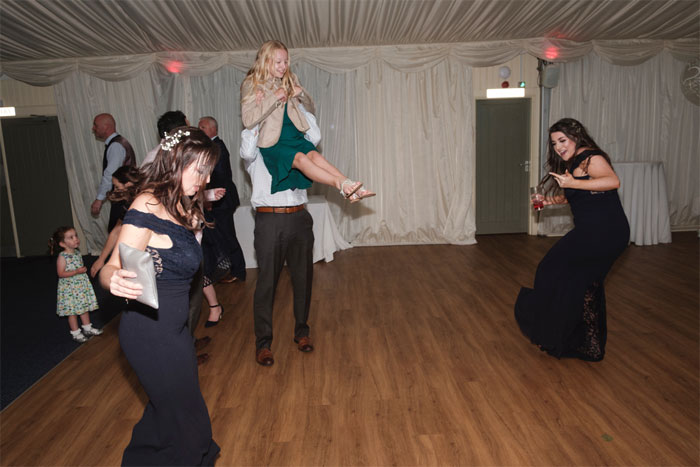 Funny-Wedding-Photography-Ian-Weldon