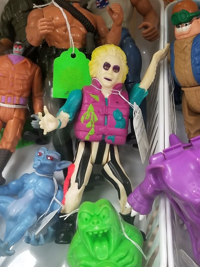 "It's Showtime!" Found At An Antique Mall In Clinton, IL. Didn't Notice Until Now The Shrunken Head Guy Is Next To Him. He Was $5 But Did Not Come Home With Me