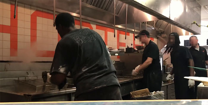Customer Secretly Films A Hooters Kitchen And People Are Disgusted Customer Secretly Films A Hooters Kitchen And People Are Disgusted