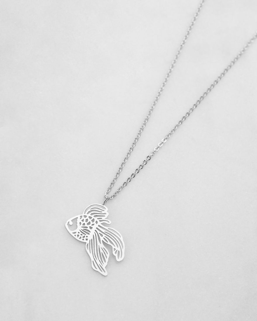 I Create Intricate Silver Pendants Based On My Papercuts (19 Pics) I Create Intricate Silver Pendants Based On My Papercuts (19 Pics)