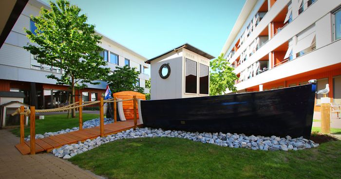 We Made An Interactive Boat In The Garden Of A Home For People With Dementia