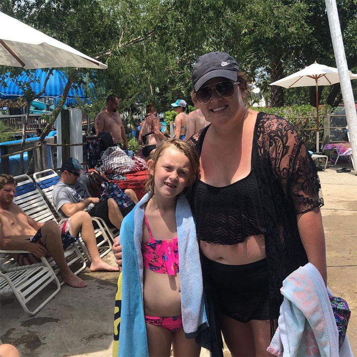 Mindy Kaling Posts Body-Positive Bikini Pics, Other Women Reply By Sharing Theirs Mindy Kaling Posts Body-Positive Bikini Pics, Other Women Reply By Sharing Theirs