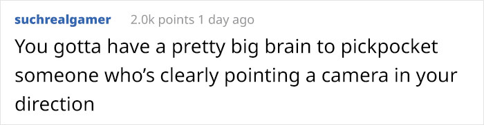 Tourist Gets Pickpocketed In London, Realises She Filmed The Female Gang Doing It Tourist Gets Pickpocketed In London, Realises She Filmed The Female Gang Doing It