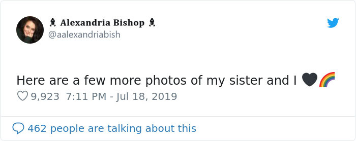 Photos Of Two Radically Different Sisters And Their Homes Are Going Viral On Twitter Photos Of Two Radically Different Sisters And Their Homes Are Going Viral On Twitter
