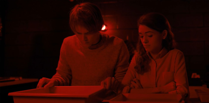 Stranger Things Fan Doesn't Know What A Darkroom Is, Goes Viral On Twitter