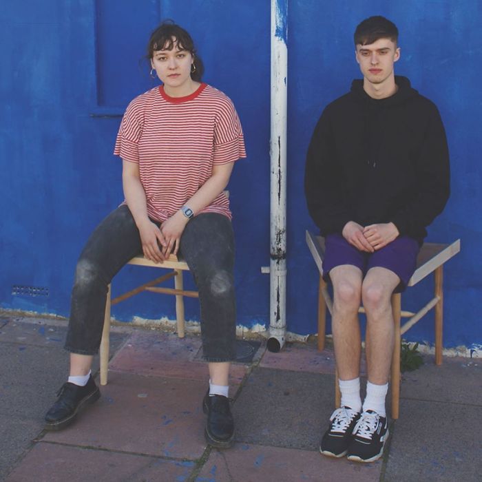 Feminist Designs A Chair That Prevents Manspreading, Wins A Design Award Feminist Designs A Chair That Prevents Manspreading, Wins A Design Award