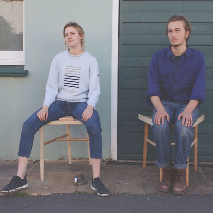 Feminist Designs A Chair That Prevents Manspreading, Wins A Design Award Feminist Designs A Chair That Prevents Manspreading, Wins A Design Award