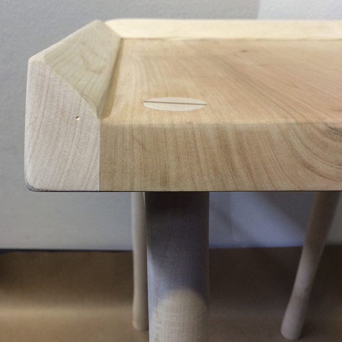 Feminist Designs A Chair That Prevents Manspreading, Wins A Design Award Feminist Designs A Chair That Prevents Manspreading, Wins A Design Award