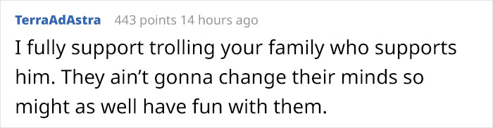 Mom Falls For 'Ilhan Omar Meme' That Her Child Sent, And People Are Saying It's The Best Way To Troll Trump Supporters Mom Falls For 'Ilhan Omar Meme' That Her Child Sent, And People Are Saying It's The Best Way To Troll Trump Supporters