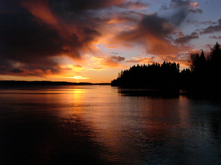 5 Beautiful Sunsets That Prove You Need To Go To Scandinavia!