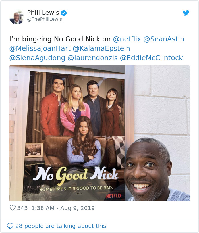 People Start Celebrating Sean Astin's Career After Pics Of Him Holding An Otter Go Viral