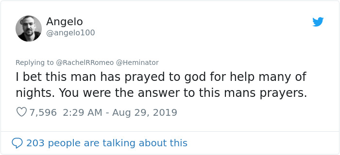 Speech Pathologist Sits Next To Autistic Boy For 8 Hours During Flight, Is Able To Make Incredible Progress On Communication