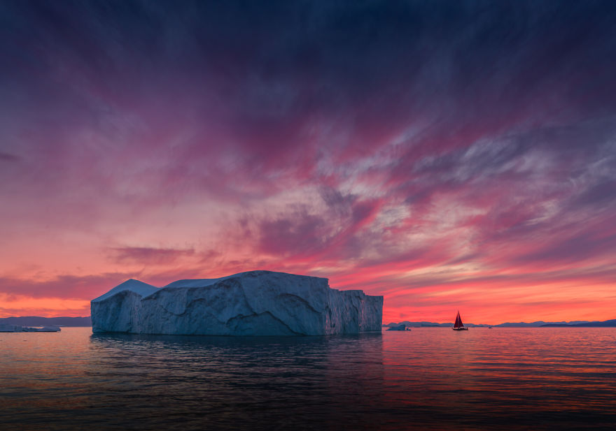 The ‘Disappearing’ Beauty Of Greenland