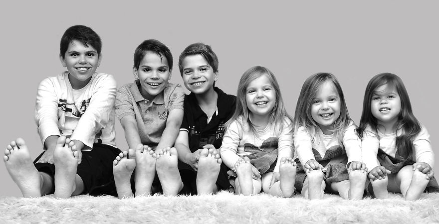 I Had A Singleton, Then Twins, Then Triplets And I Document The Life Of My Unique Family (30 Pics) I Had A Singleton, Then Twins, Then Triplets And I Document The Life Of My Unique Family (30 Pics)