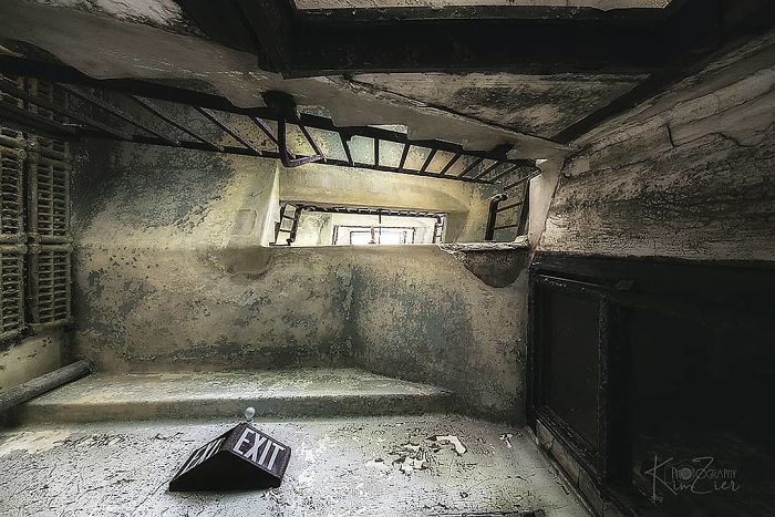 The Talent Of Photographing The Haunting Beauty Of Abandoned Places