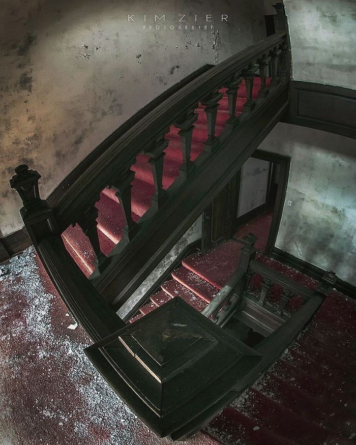 The Talent Of Photographing The Haunting Beauty Of Abandoned Places