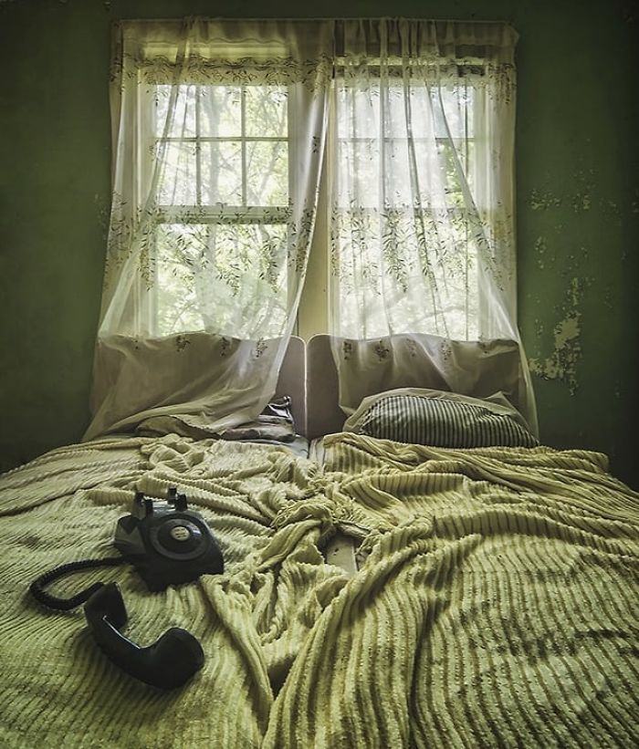 The Talent Of Photographing The Haunting Beauty Of Abandoned Places