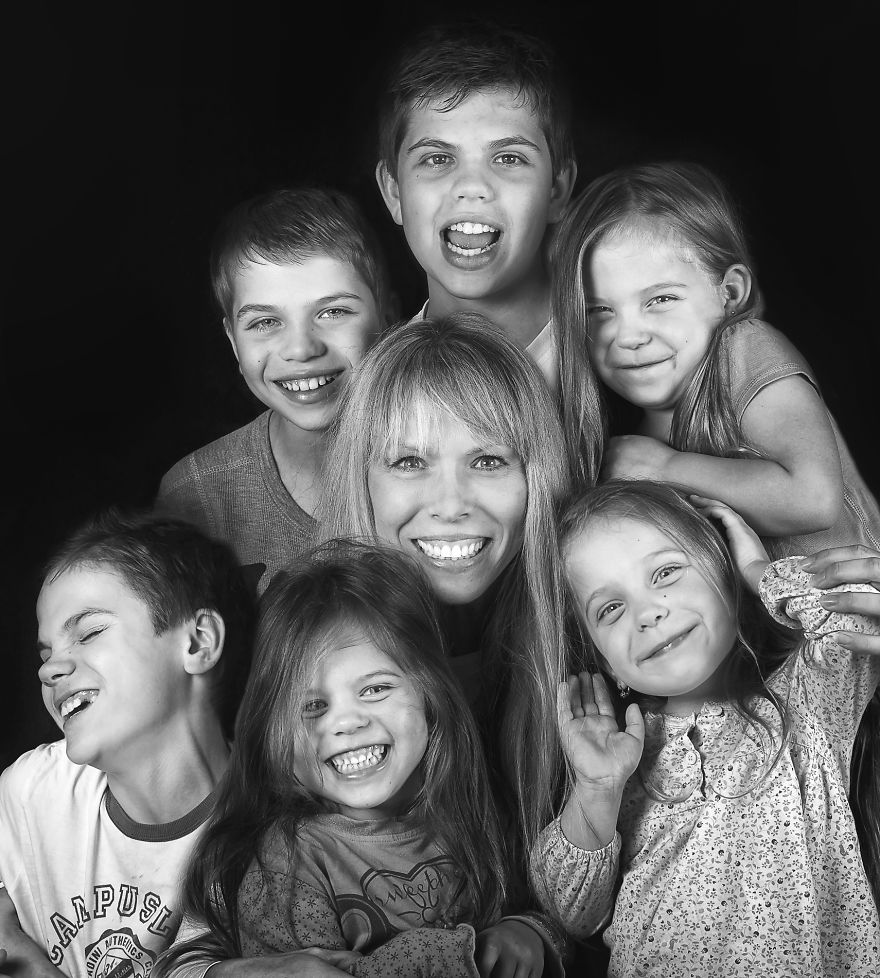 I Had A Singleton, Then Twins, Then Triplets And I Document The Life Of My Unique Family (30 Pics)