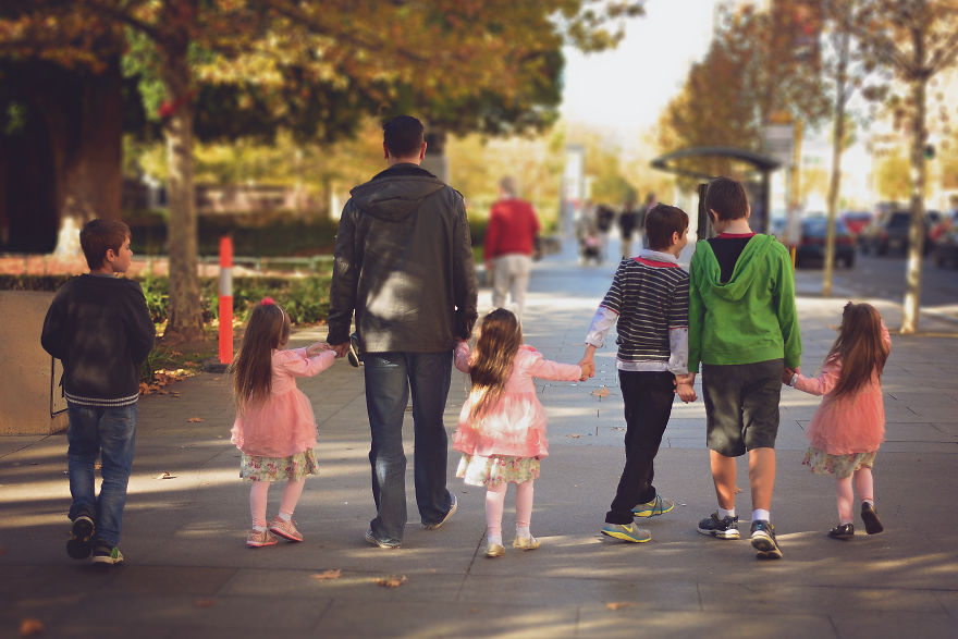 I Had A Singleton, Then Twins, Then Triplets And I Document The Life Of My Unique Family (30 Pics) I Had A Singleton, Then Twins, Then Triplets And I Document The Life Of My Unique Family (30 Pics)