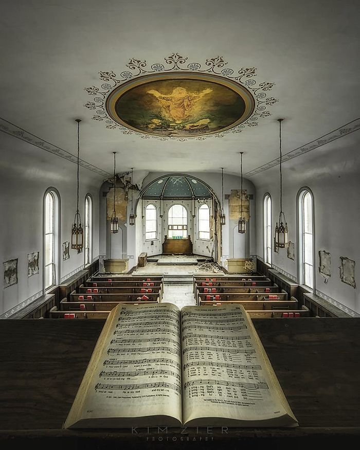 The Talent Of Photographing The Haunting Beauty Of Abandoned Places