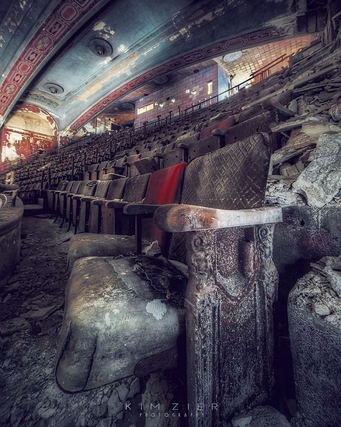 The Talent Of Photographing The Haunting Beauty Of Abandoned Places