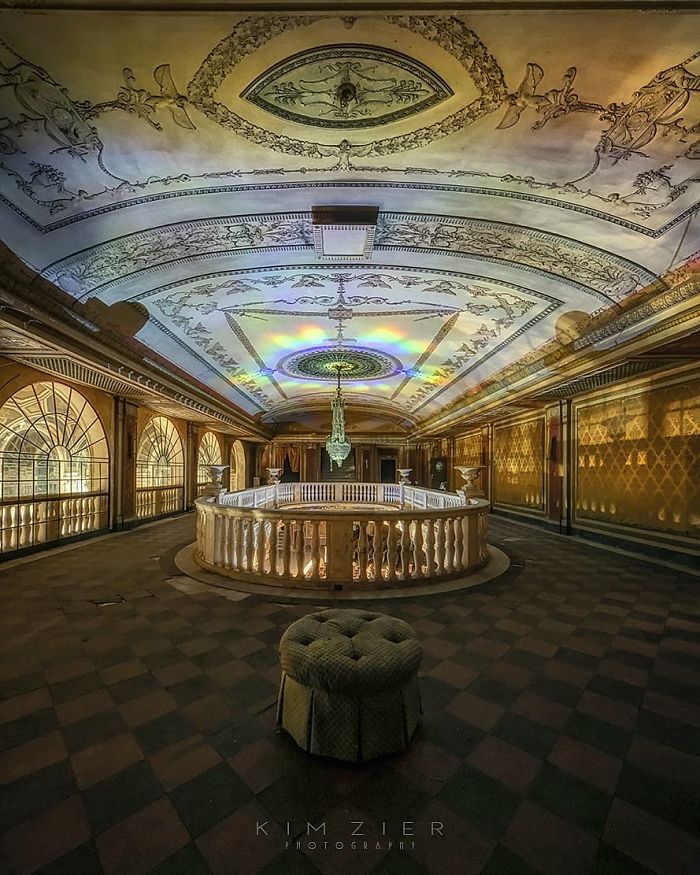 The Talent Of Photographing The Haunting Beauty Of Abandoned Places