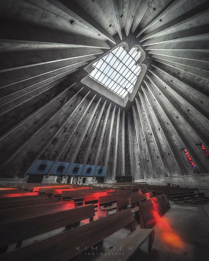 The Talent Of Photographing The Haunting Beauty Of Abandoned Places