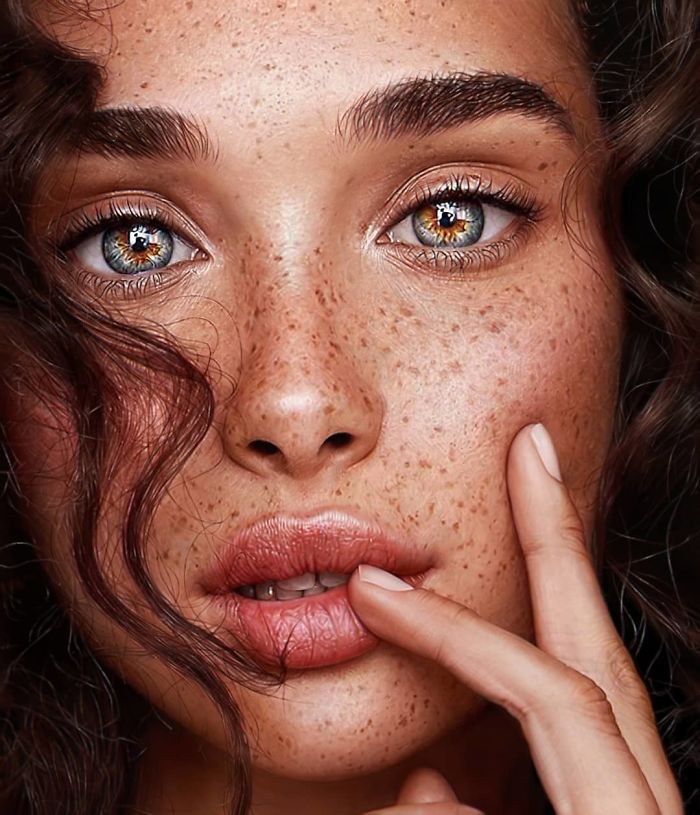 Artist Makes Amazing Digital Paintings That Will Fool Your Eyes