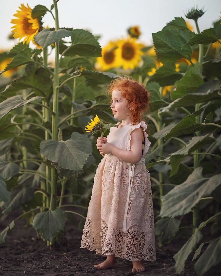 Scouting Of Magical Location For Children Photography