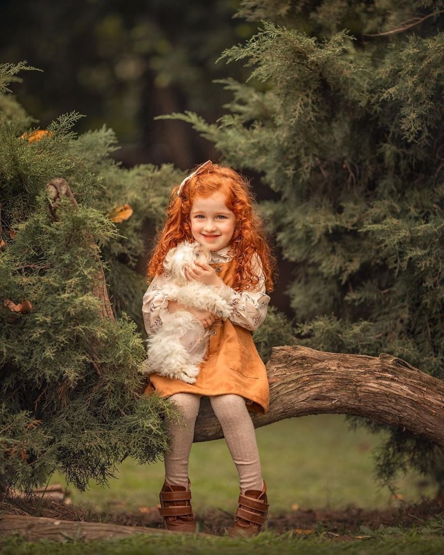 Scouting Of Magical Location For Children Photography