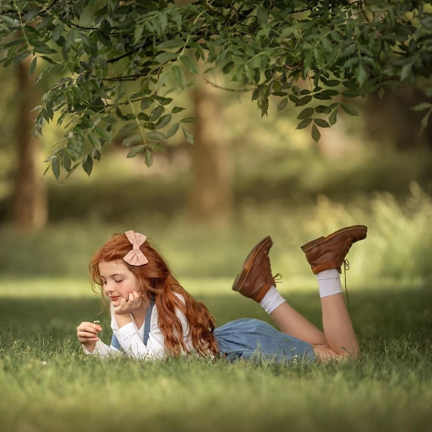 Scouting Of Magical Location For Children Photography